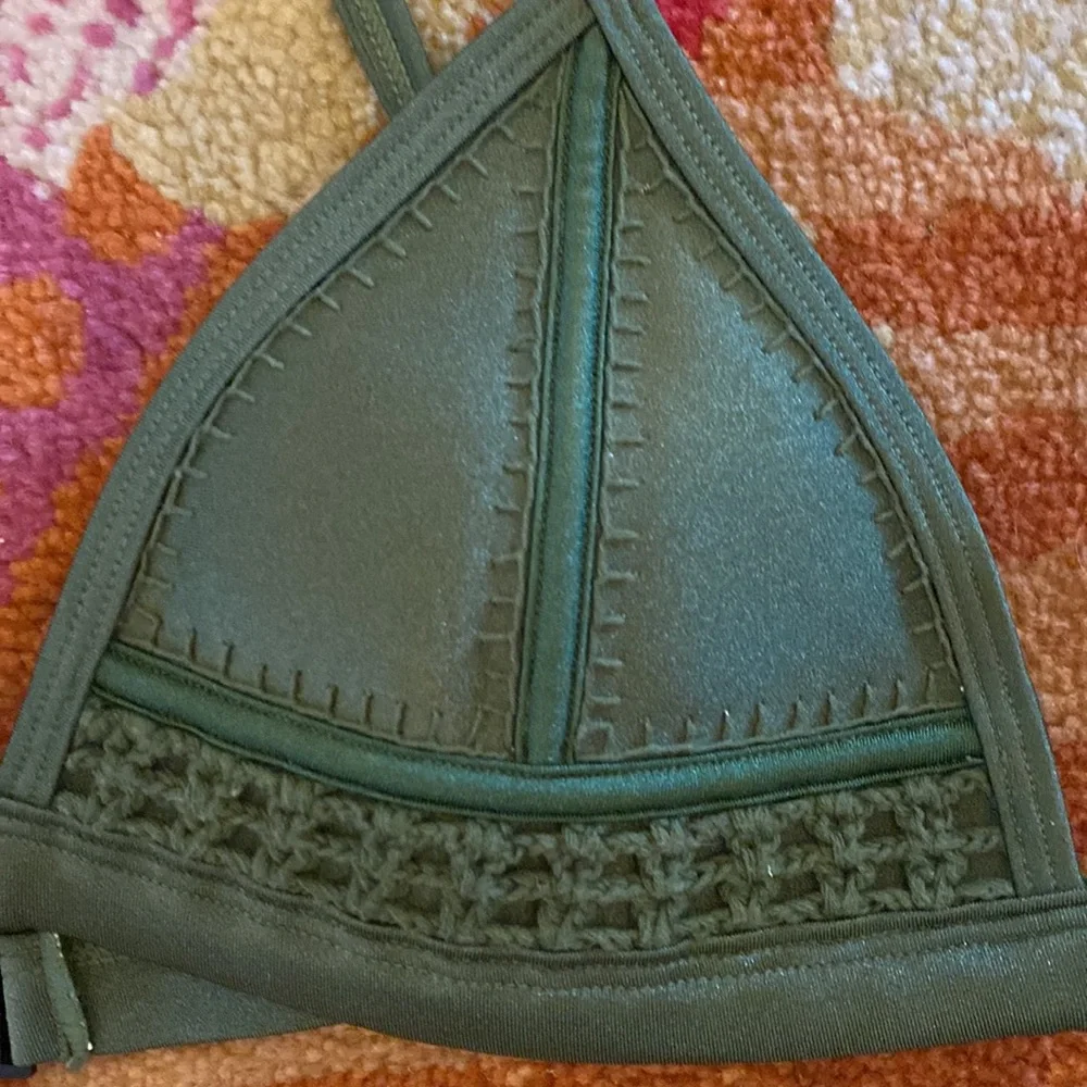 Triangl S Small coco bikini top army green swimwear